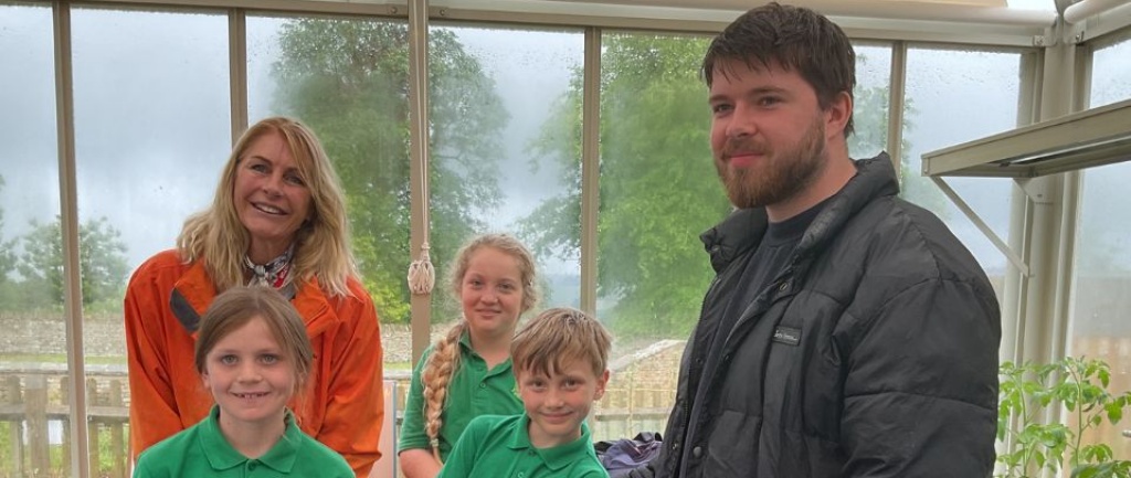 Lisa from Clarkson's Farm with pupils from Chadlington School